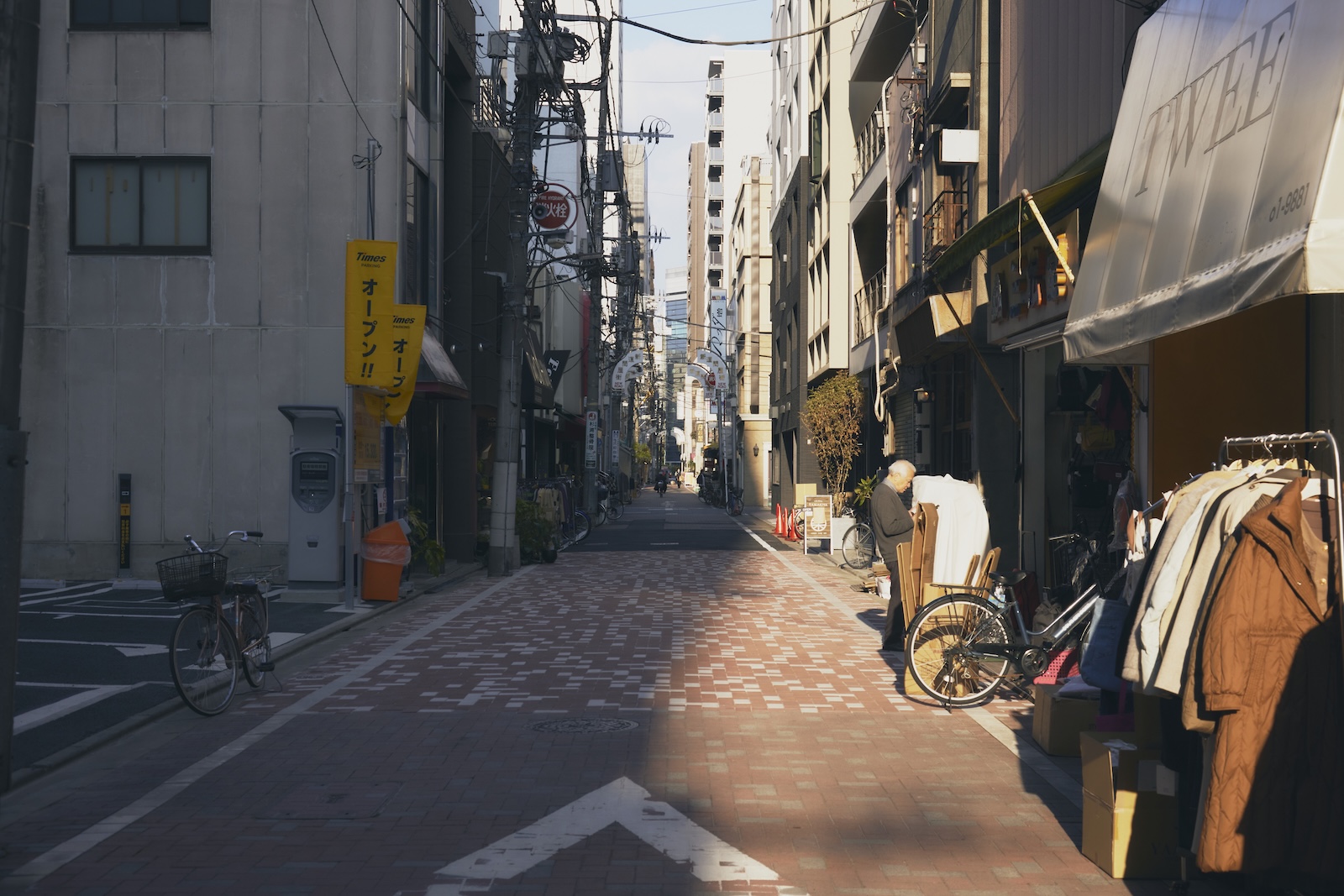 bridgine-hiroshi-tomikawa-architects-02